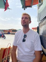 Artem Zverev